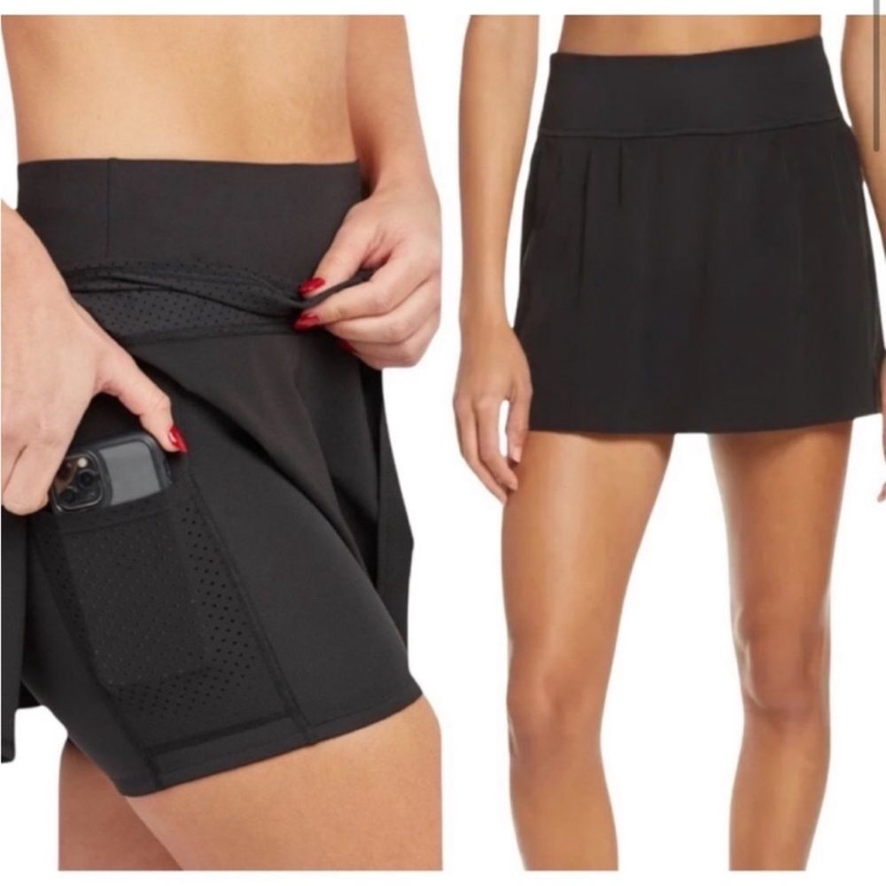 Spanx Get Moving Booty Boost Double Layer Skort N… - image 3